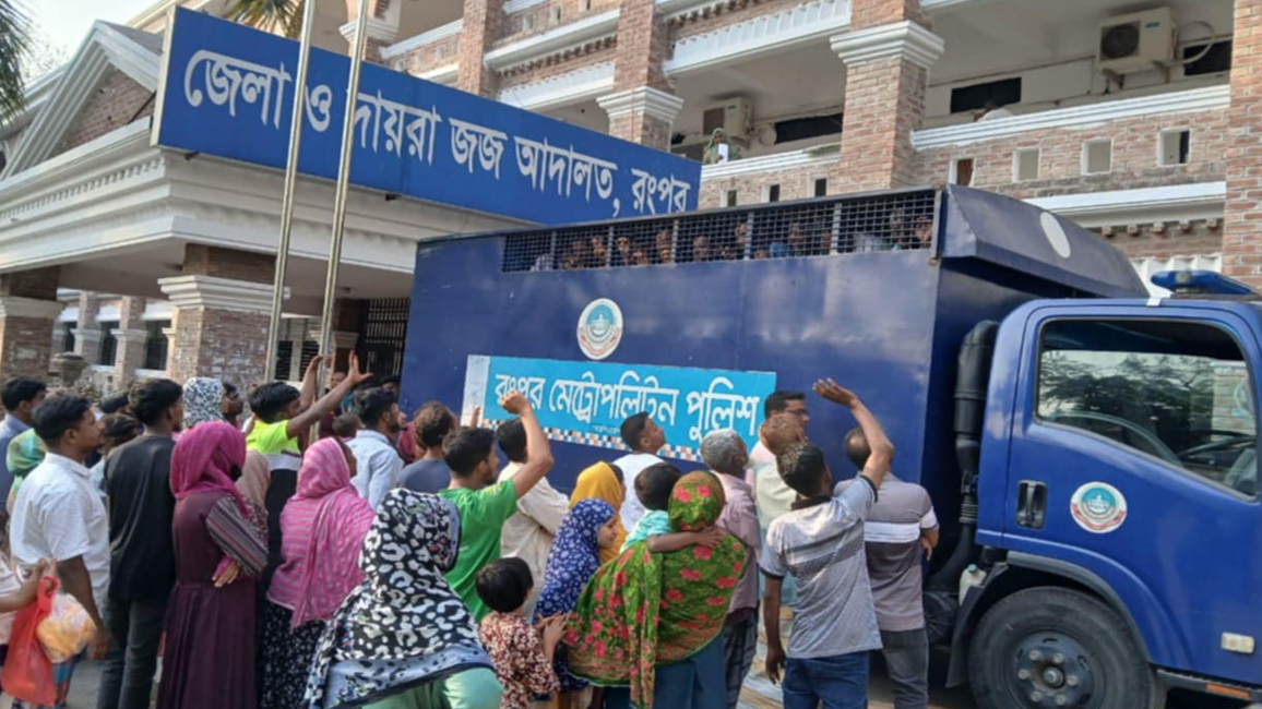 রংপুরে অপহরণকারীকে ছিনিয়ে নেওয়ার অভিযোগে গ্রেফতার ২২